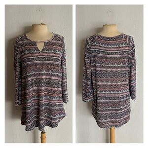 Absolutely Famous knit top